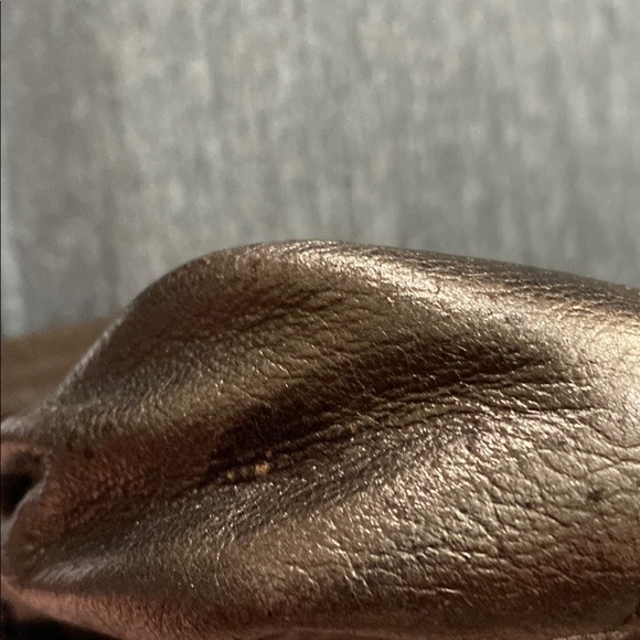 Coach Chelsea Metallic Chain Strap Shoulder Bag/ COA - Picture 2 of 15